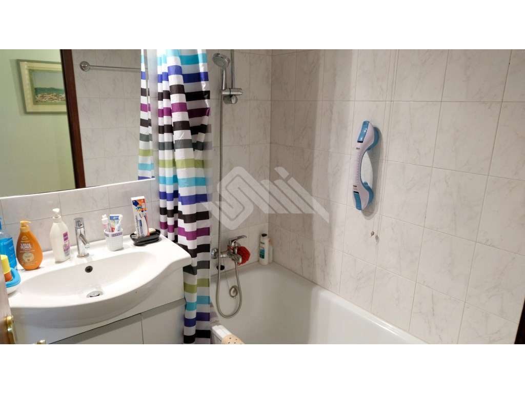 Apartamento T4 Venda Porto-11