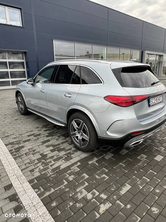 Mercedes-Benz GLC 300 d 4-Matic AMG Line - 6