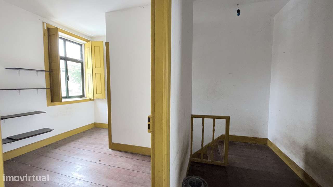 Moradia para remodelar em Ermesinde-9