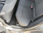 Toyota Yaris 1.5 Comfort - 21