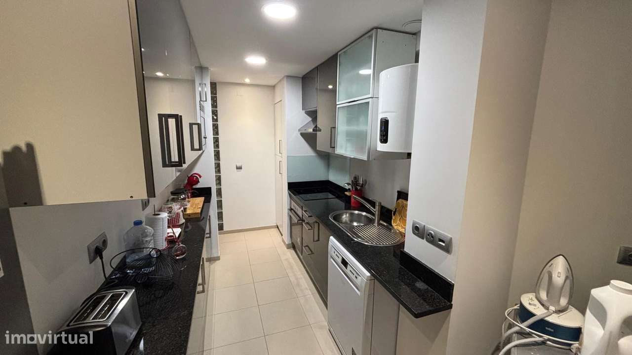 T1 bem remodelado excelente localização para viver ou investir-3