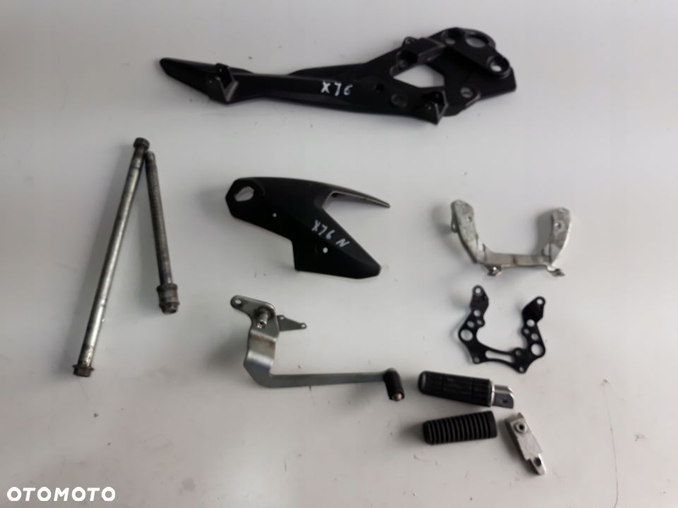 YAMAHA XJ6 N SET OŚ PODNÓŻEK OWIEWKACZASZA - 1