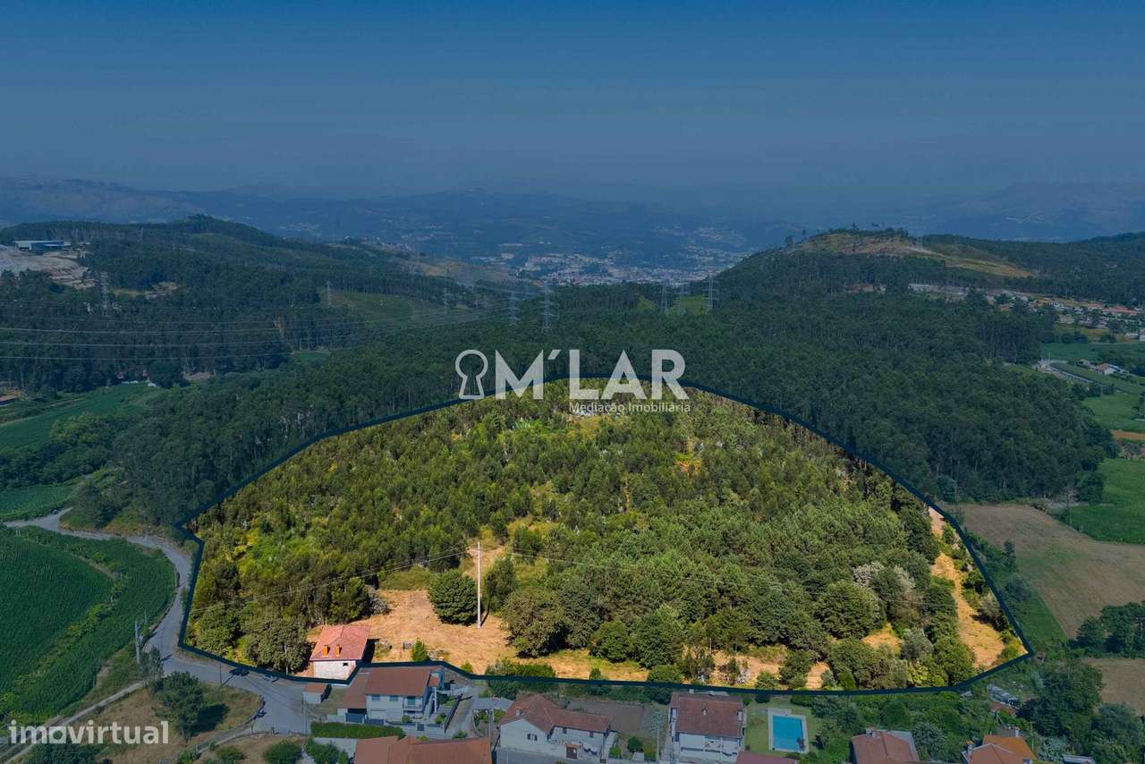 Quinta com moradia T3, em Pedralva - Braga-45