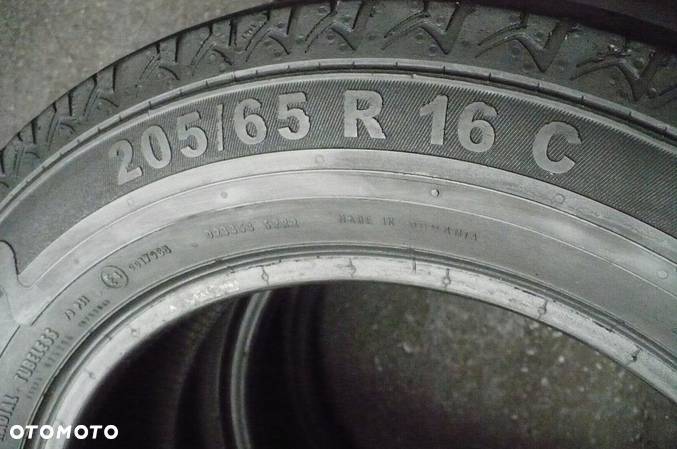 2x SEMPERIT Van Life 205/65R16C 6,2mm 2021 - 2