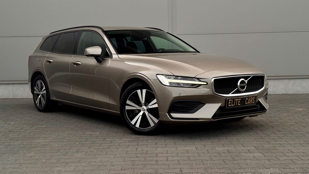 Volvo V60 II B3 B Geartronic Momentum 2022