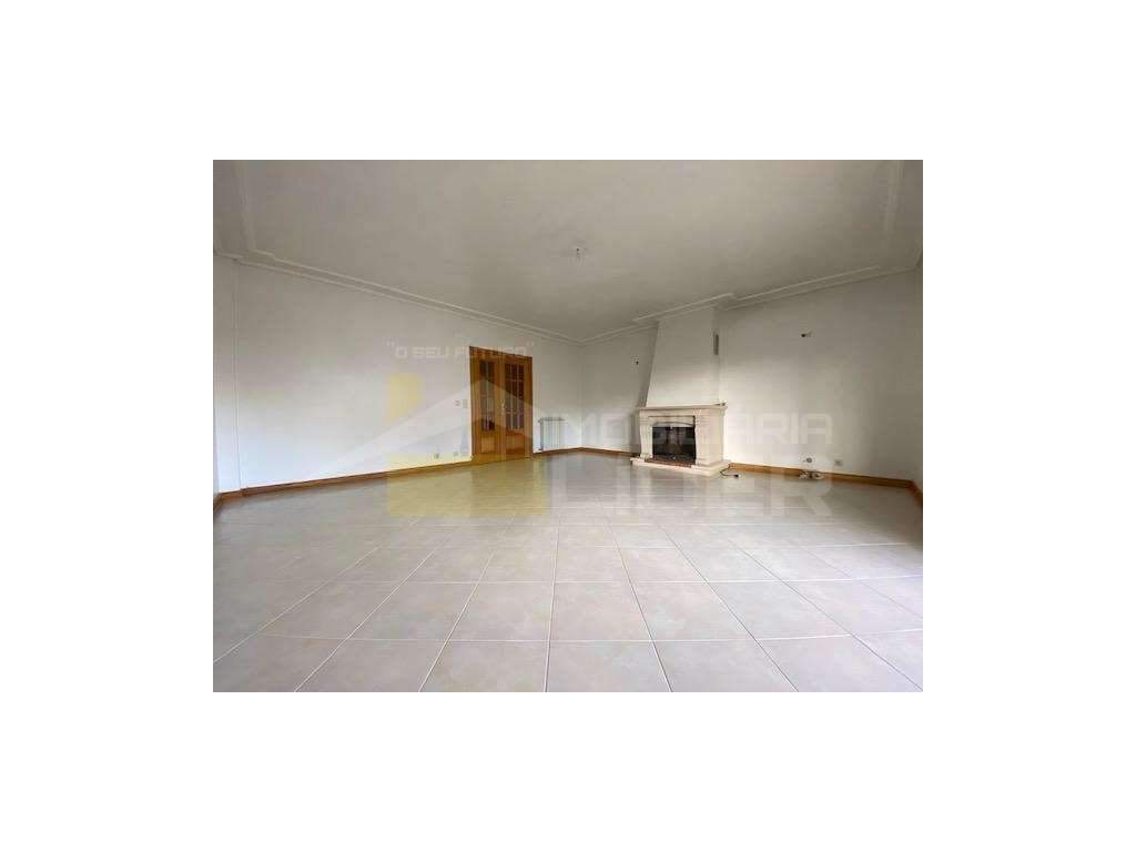 T2 no Centro do Venda do Pinheiro- Mafra - Grande imagem: 5/20