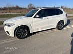 BMW X5 M M50d Sport-Aut - 24