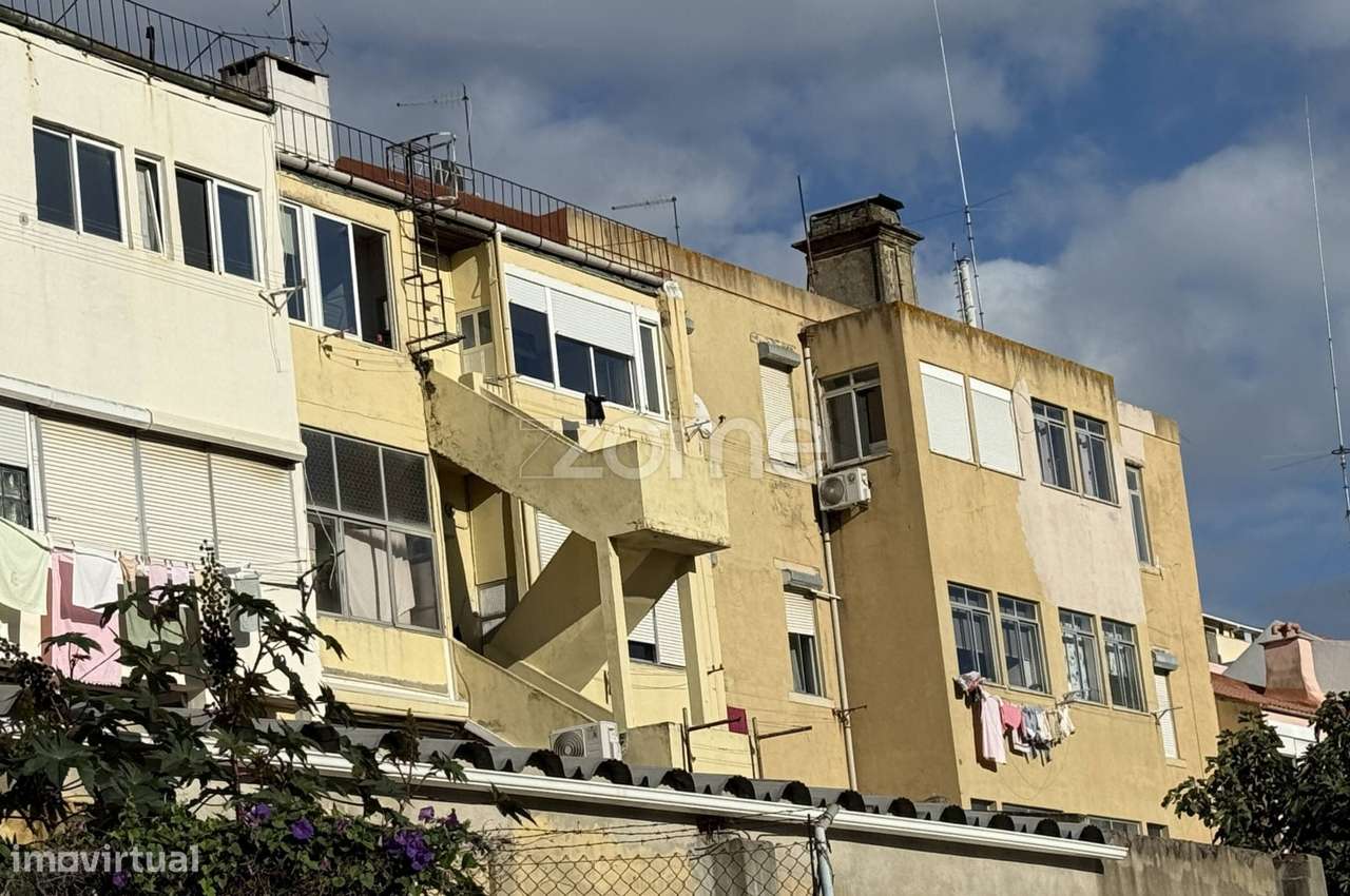 T2 Casalinho da Ajuda - Grande imagem: 4/29