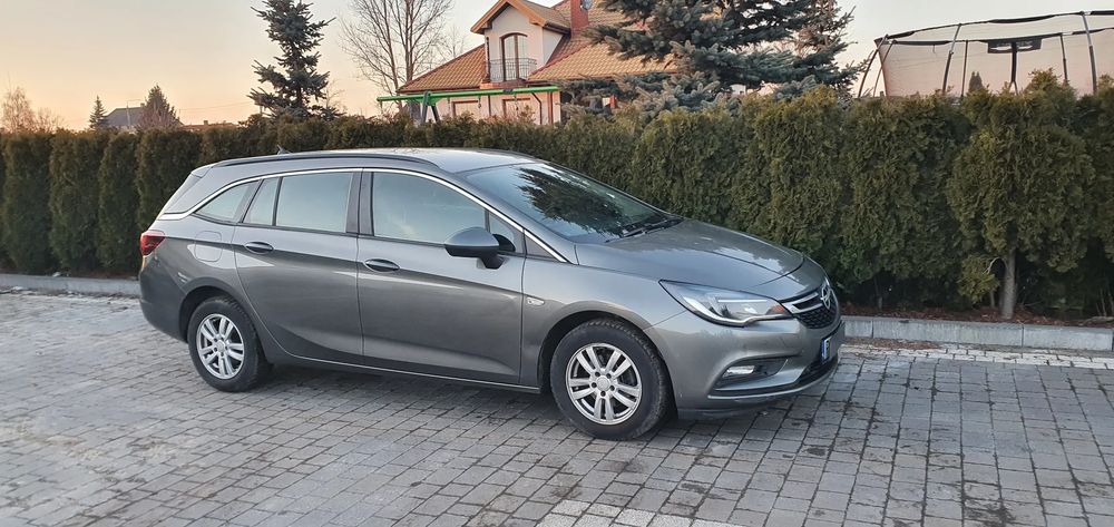 Opel Astra K 2019