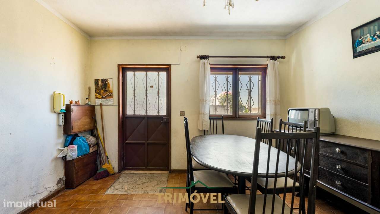 Moradia Independente T2 em Favaios - Grande imagem: 4/26