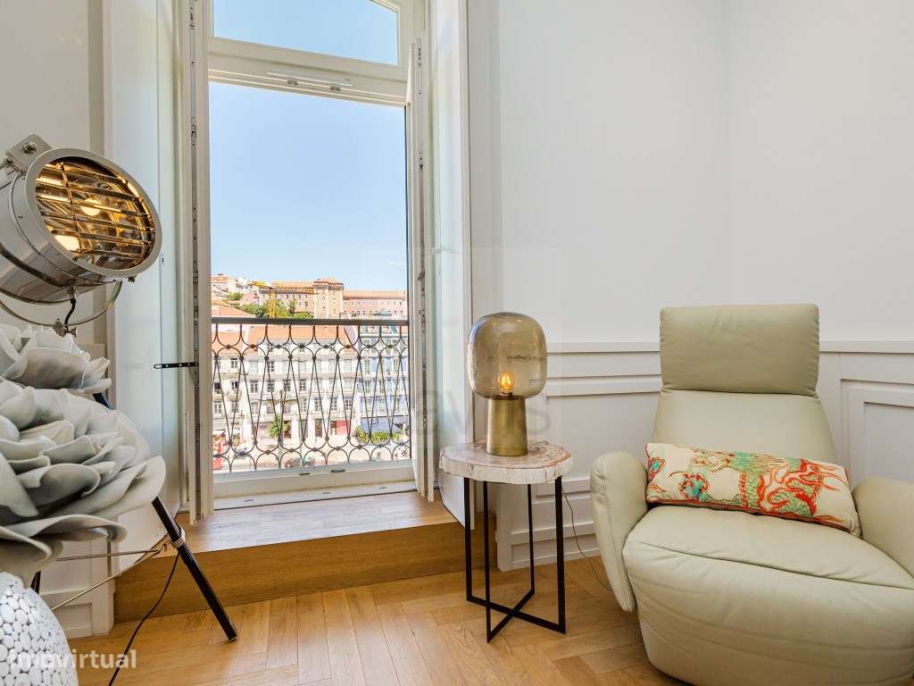 Apartamento T2 com vista cidade, no centro de Lisboa - Grande imagem: 3/22
