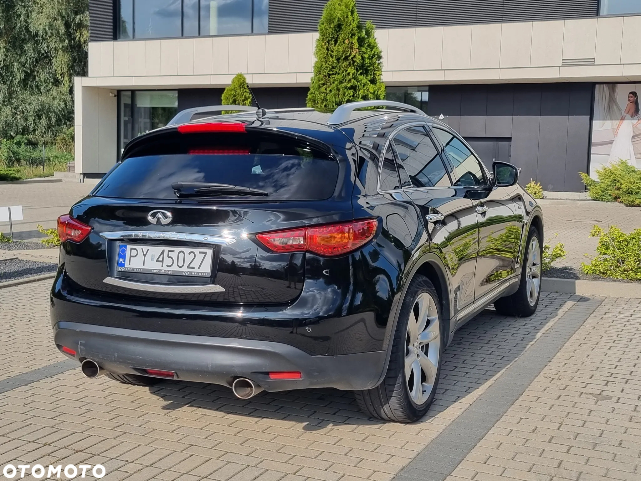 Infiniti FX FX30d S Premium - 17