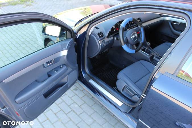 Audi A4 Avant 1.9 TDI - 12