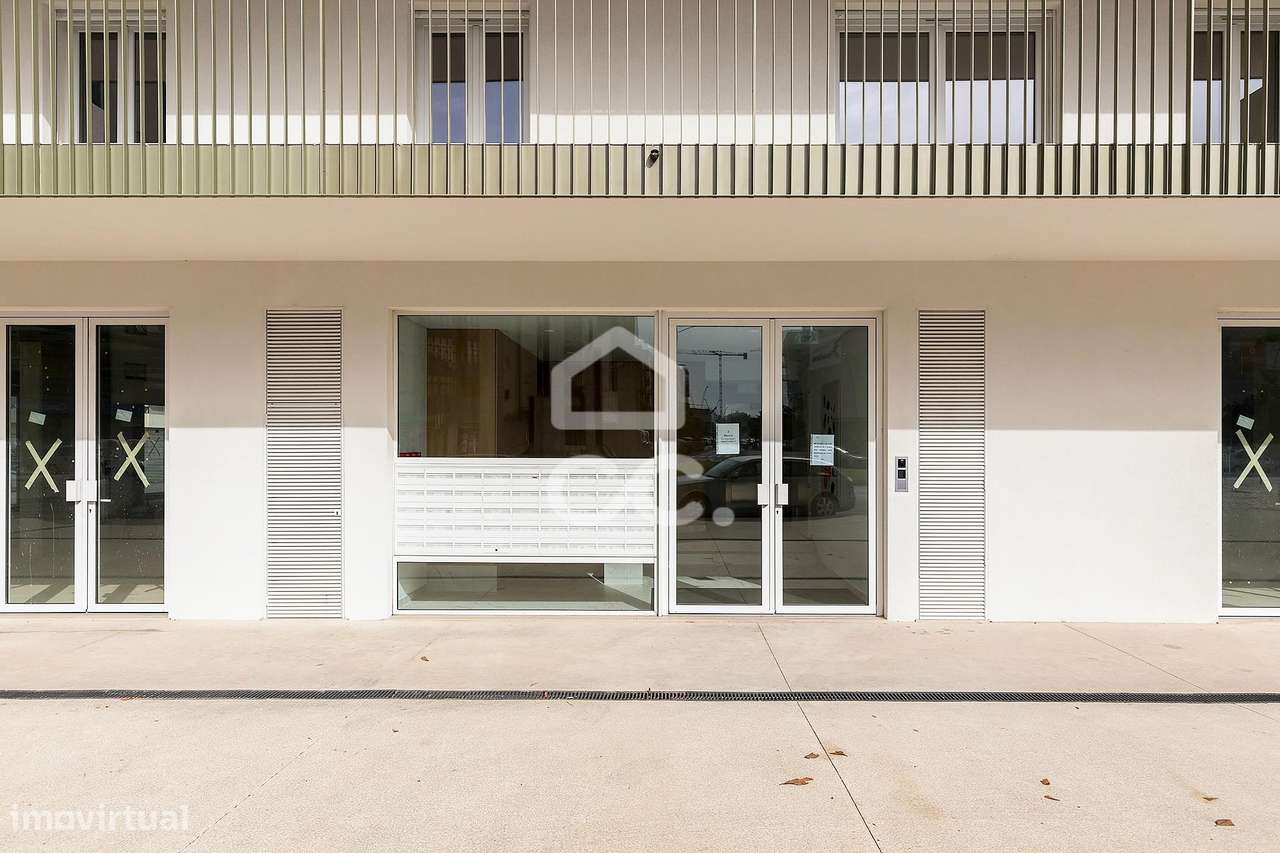 Apartamento T3 c/ Varanda | Condomínio JABA, Barreiro-44