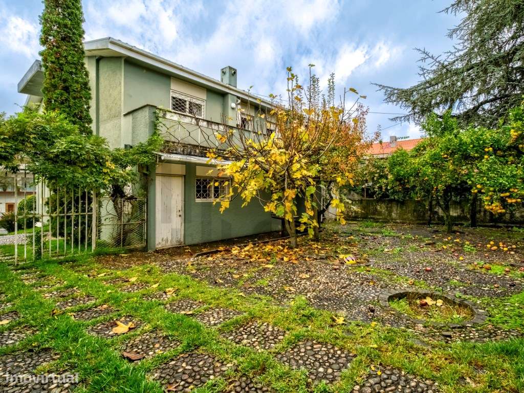 Vende-se Moradia Braga - Centro da Cidade-15