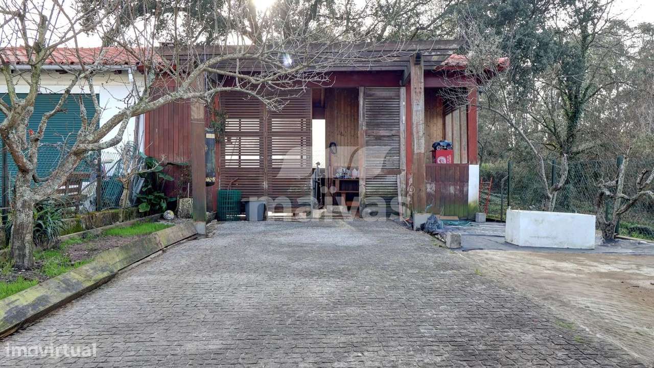 ANDAR MORADIA T3 COM TERRAÇO E GARAGEM PARA TRÊS CARROS-29