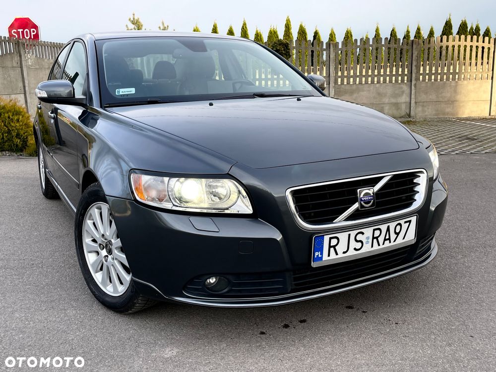 Volvo S40