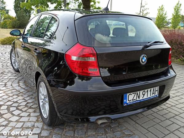 BMW Seria 1 120d - 11