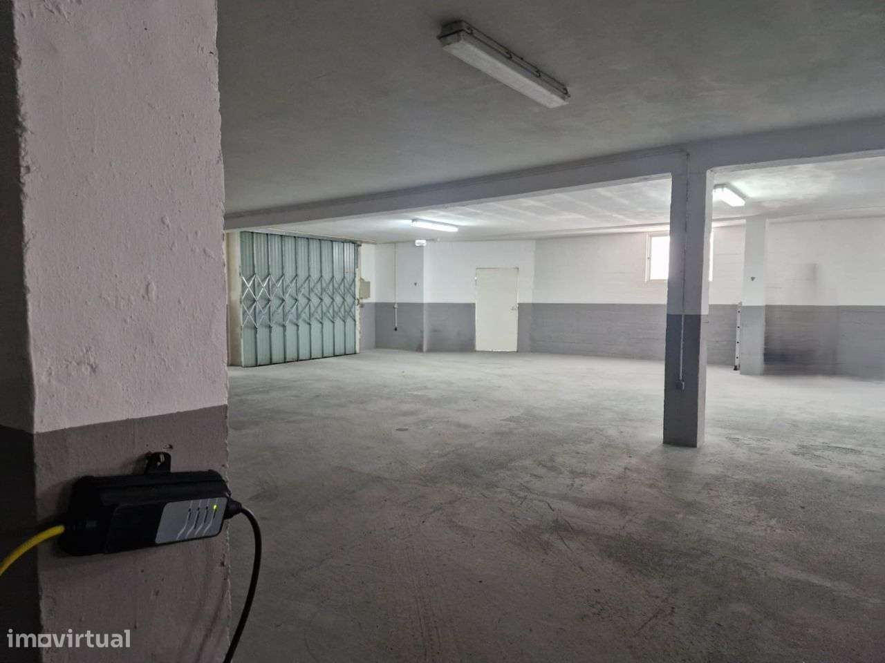 Lote de garagens fechadas no Bairro do Liceu, Aveiro-6