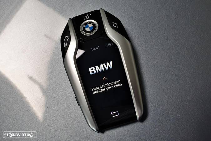 BMW 530 e iPerformance Line Luxury - 25