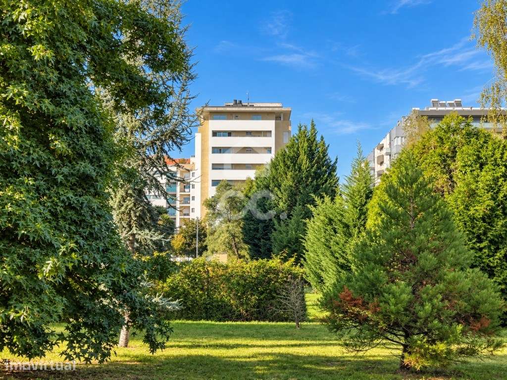 Apartamento T4 no Centro de Vila Nova de Famalicão | Vista Parque d...-18