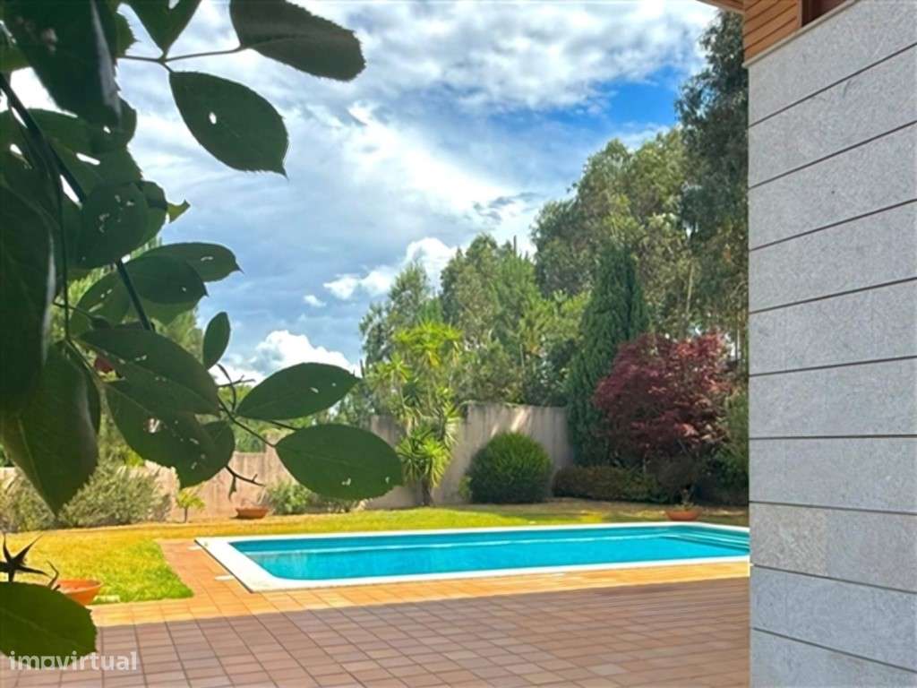 Exclusiva Moradia Independente T4 com Piscina e Lote Adicional | Se...-3