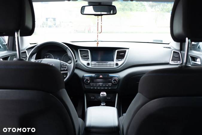 Hyundai Tucson 2.0 CRDI Comfort 4WD - 6