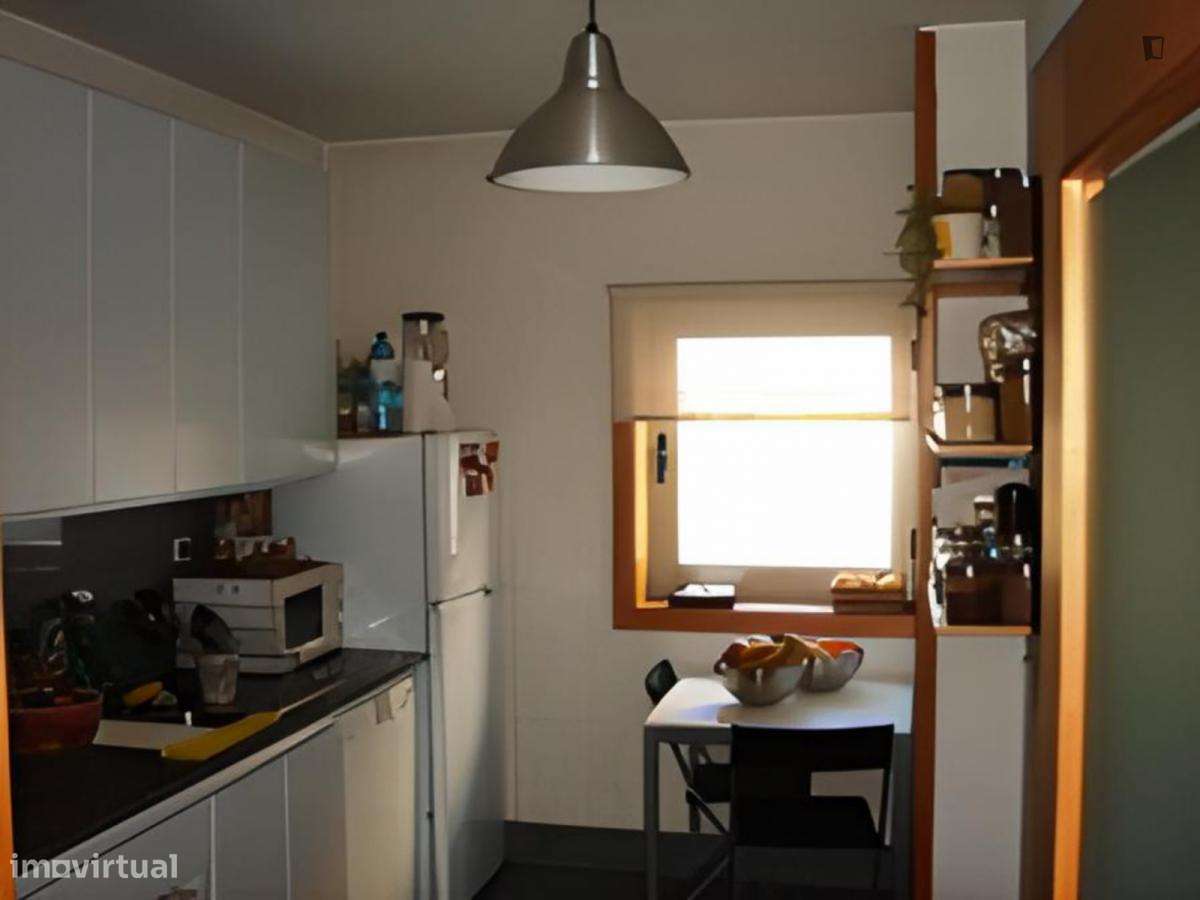 Apartamento com 1 quartos - localizado em Campanhã Porto - Grande imagem: 4/7