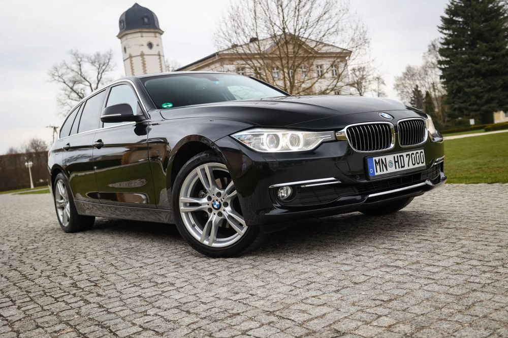 BMW 3 Series F30/F31 320d xDrive Sport-Aut Luxury Line 2013