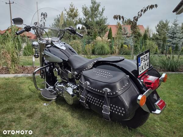 Harley-Davidson Softail Heritage Classic - 15