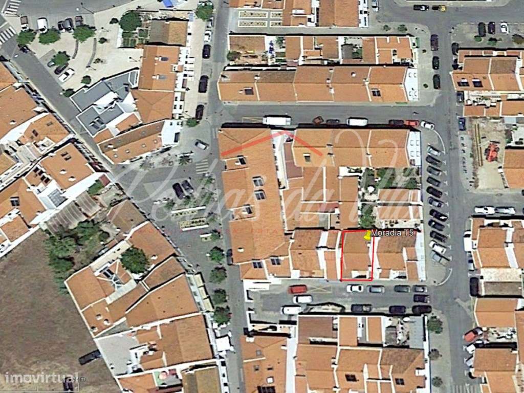Excelente moradia T5 com anexo, quintal e garagem - Vila Nova de Mi...-42