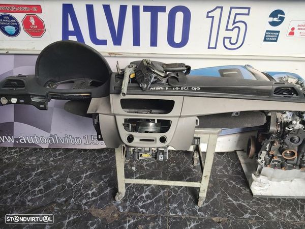 Tablier Conjunto Airbags Renault Megane 3 1.5Dci 2010 - 1