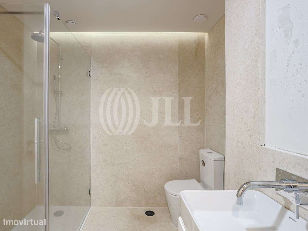 Apartamento T0, com terraço, localizado no São Bento 21 - Grande imagem: 5/46