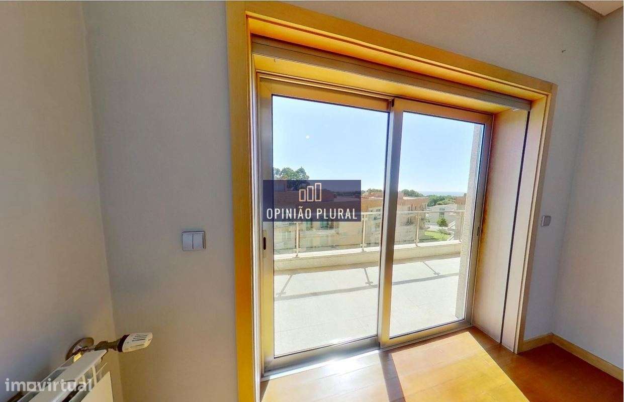 T2 de Luxo com Varandas e Garagem Dupla em S. Félix da Marinha-12