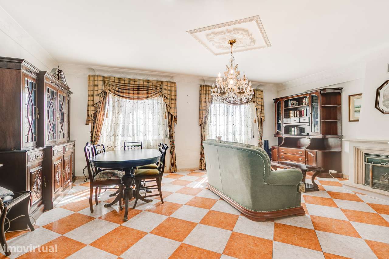 APARTAMENTO T3 | BOX FECHADA | NO CENTRO DE ALVERCA DO RIBATEJO - Grande imagem: 4/38