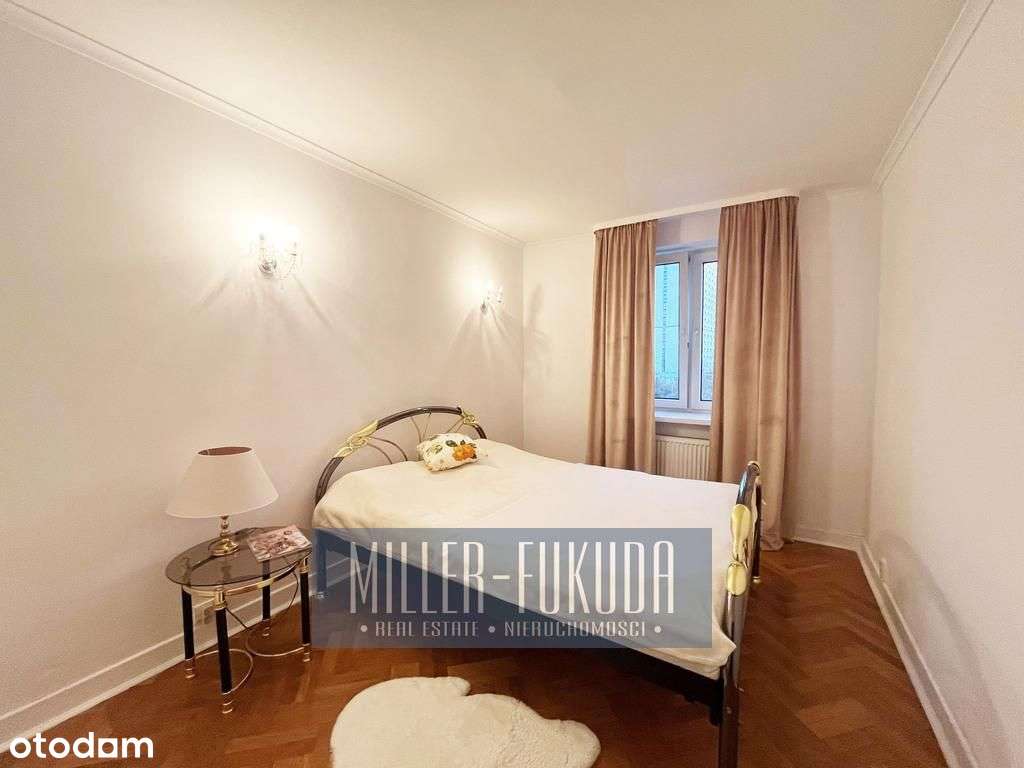 92m2 | Dwupoziomowy | Plac Bankowy-3