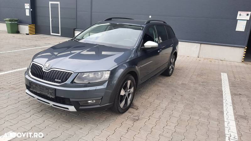 Skoda Octavia Combi 2.0 TDI 4x4 DSG Scout - 1