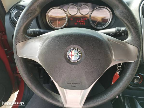 Alfa Romeo MiTo - 22