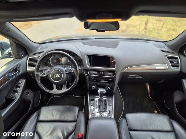 Audi Q5 3.0 TFSI Quattro Tiptronic - 2