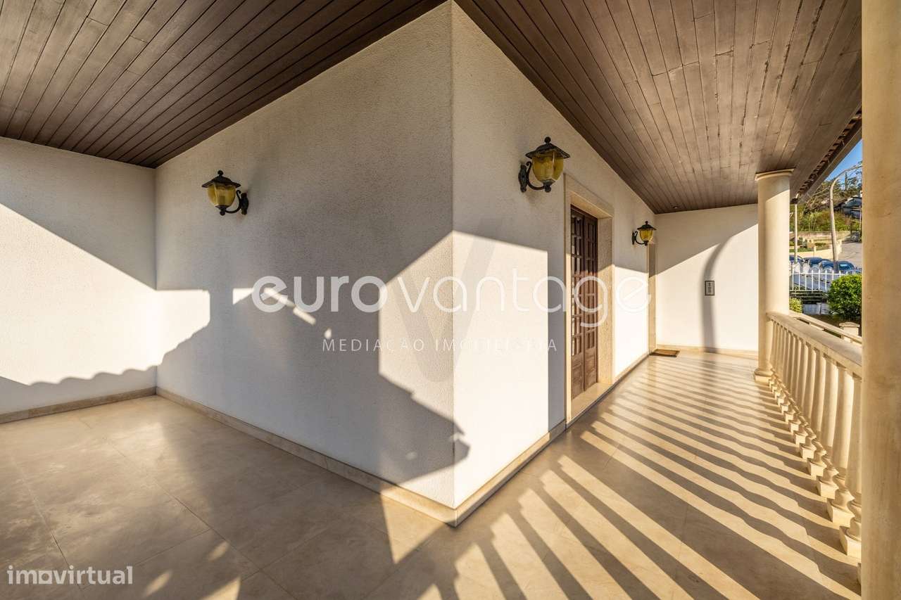 MORADIA T8 NO CENTRO DE LEIRIA-57