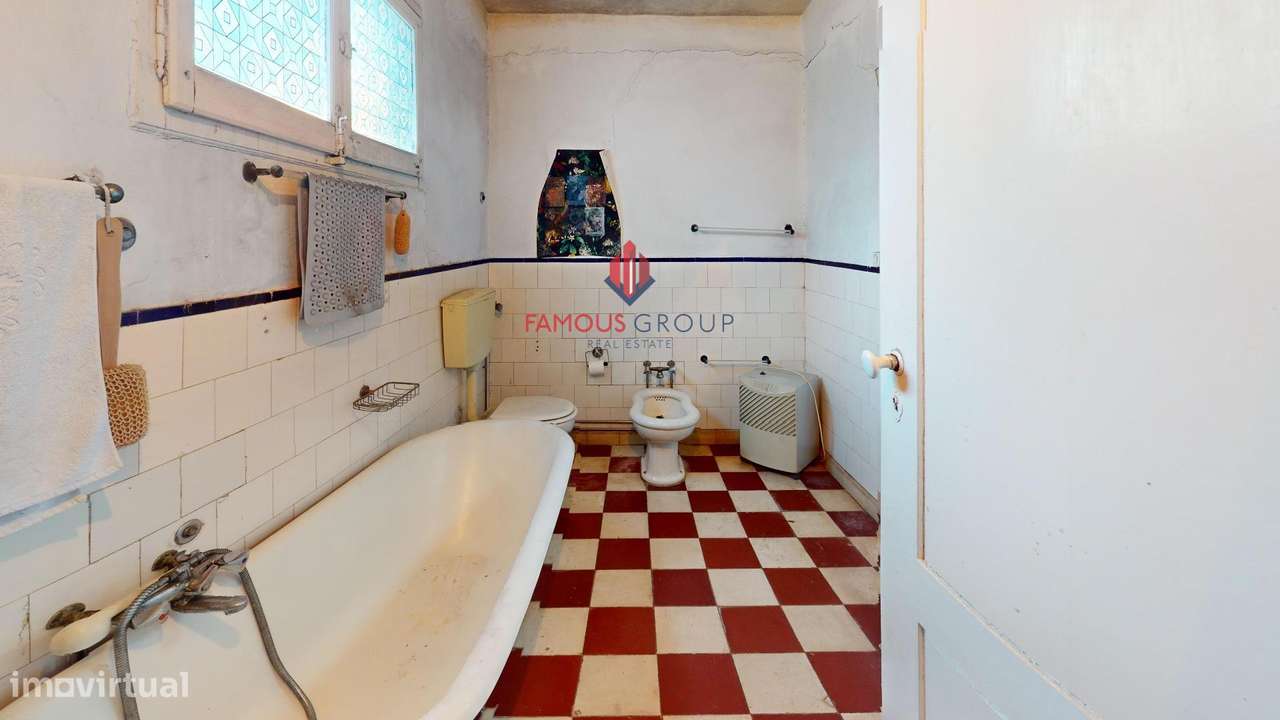 Prédio Histórico com Alojamento Local, Restauração e Espaço...-54