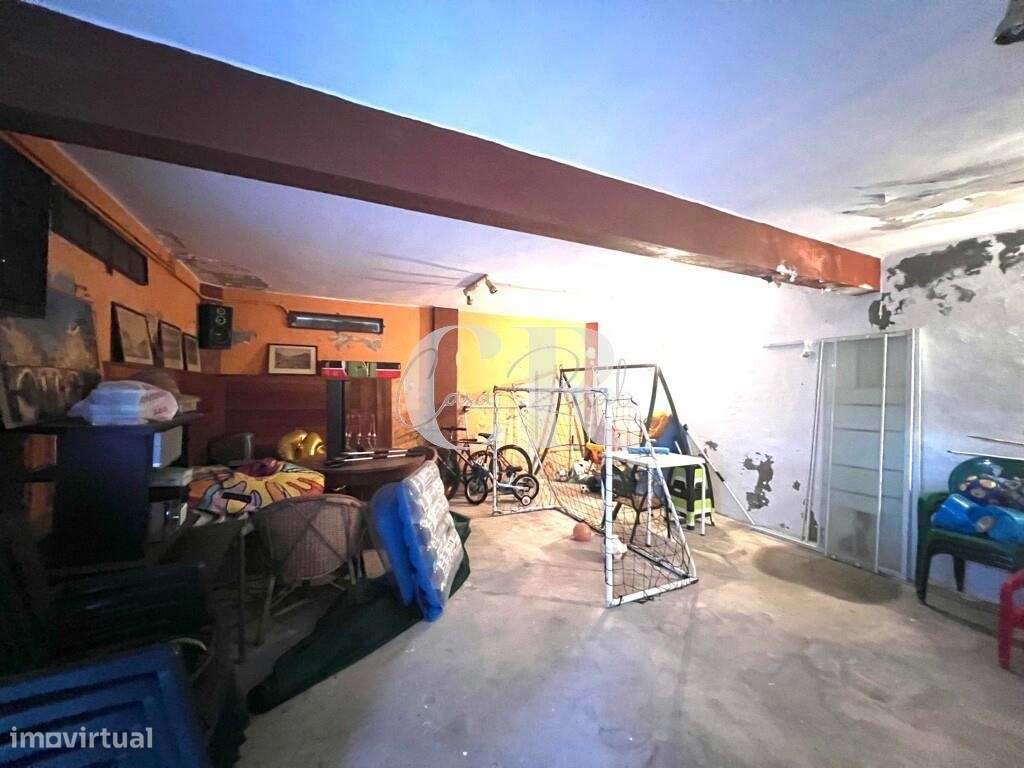 Excelente moradia térrea e independente com jardim em Arega - Figueiró-55