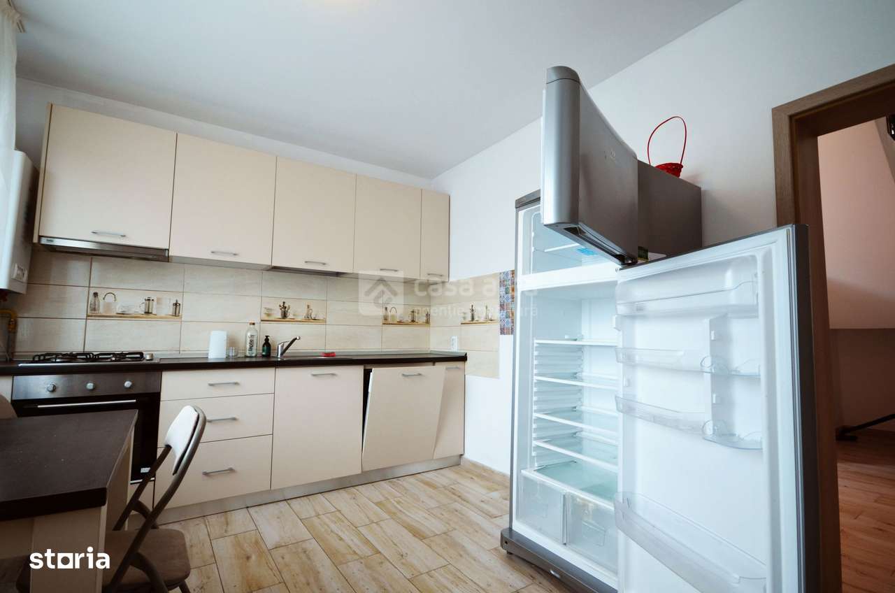 Casa moderna de inchiriat, Valea Adanca, Parter+Etaj, curte - Imagine principală: 3/17