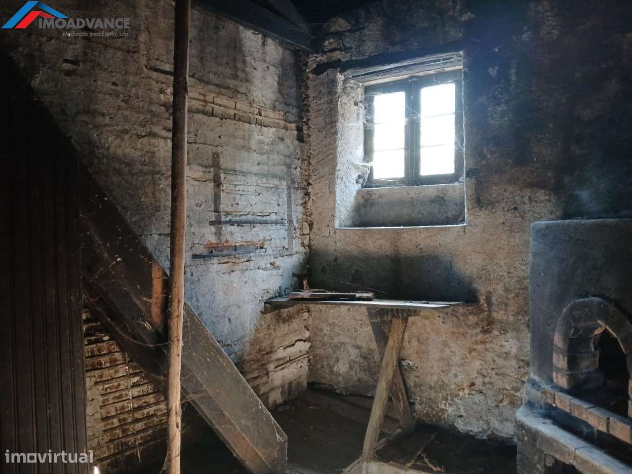 Casa para Recuperar com Terreno e Lagar em Lorvão, Penacova, Coimbra-25