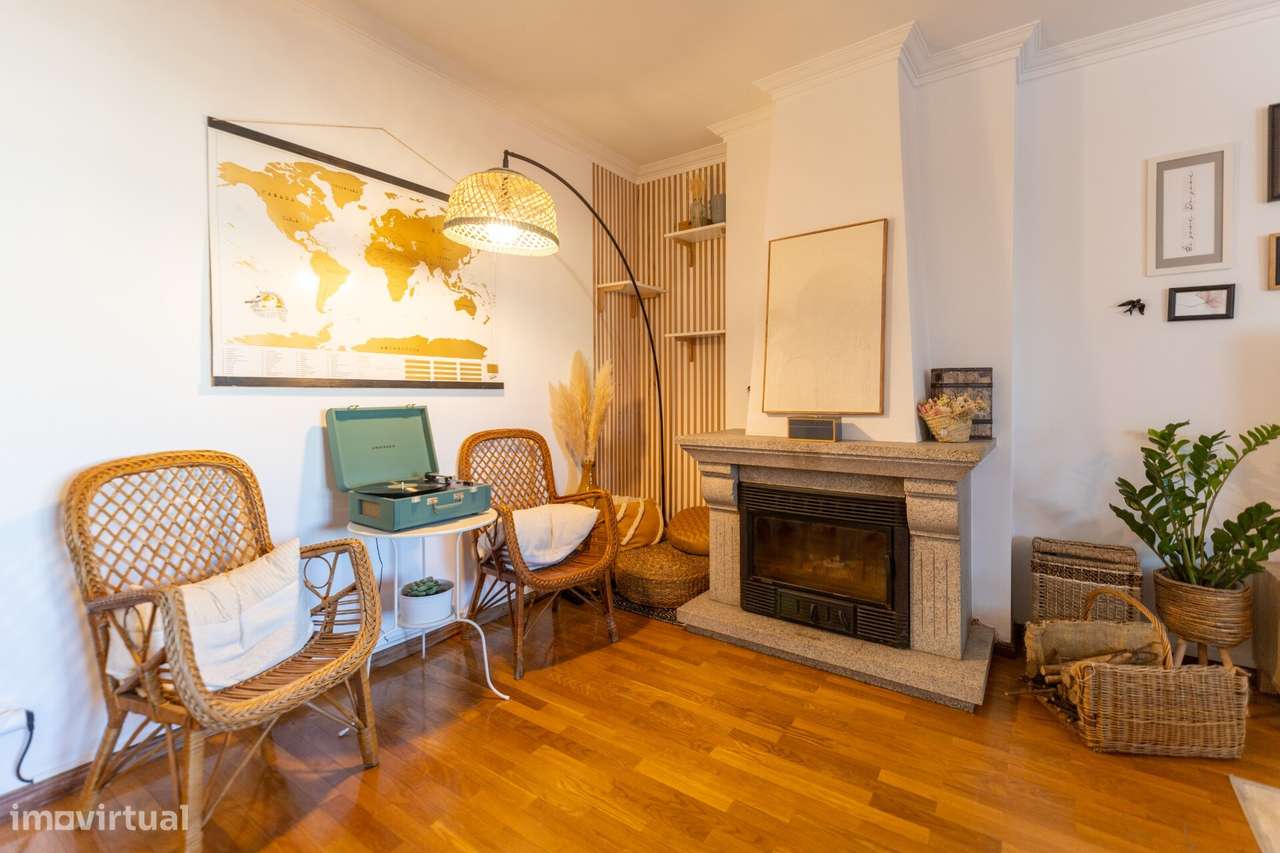 Apartamento T3, junto ao Hospital de SJ e Universidades - Grande imagem: 3/29