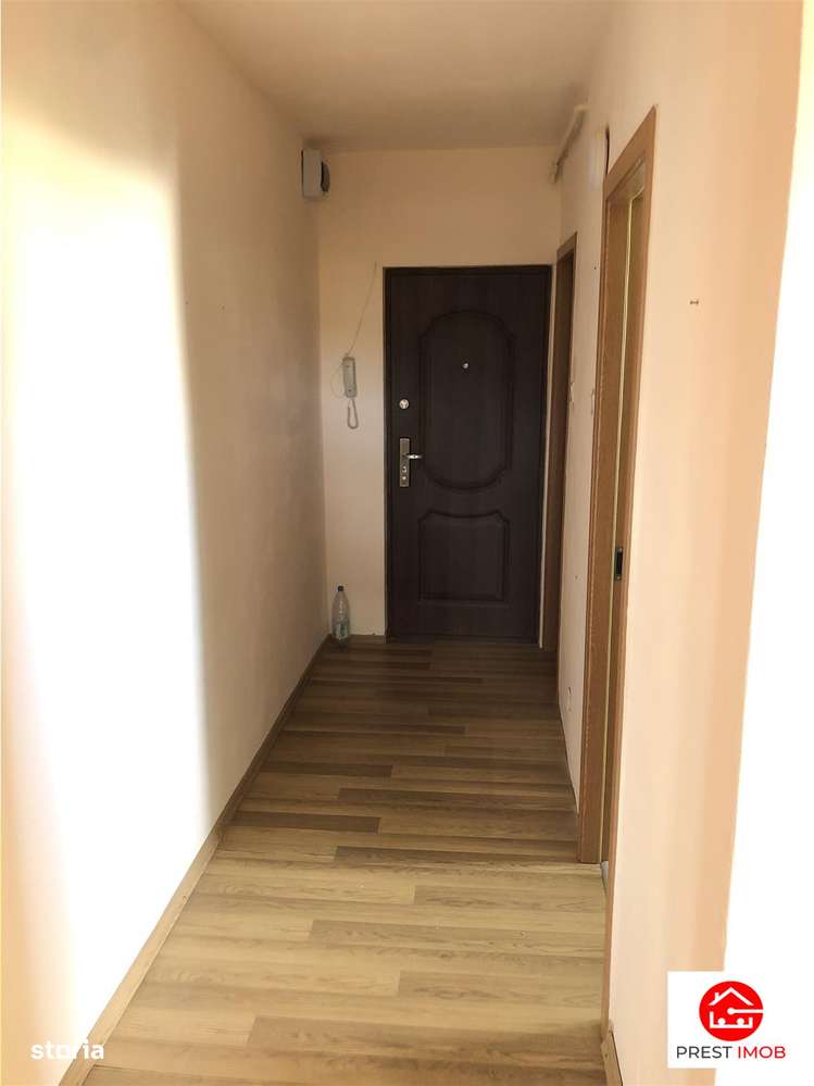 De vanzare apartament Dambu confort 1 - Imagine principală: 2/7