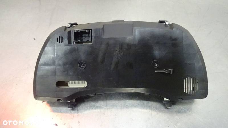 LICZNIK FIAT GRANDE PUNTO 1.4 51701536 - 5