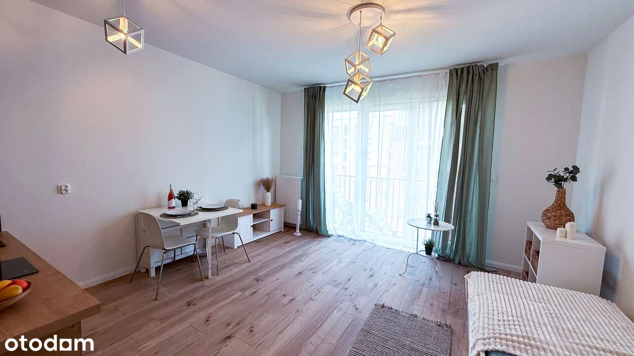 Nowe Studio Balkon Industria | UKW | PESA