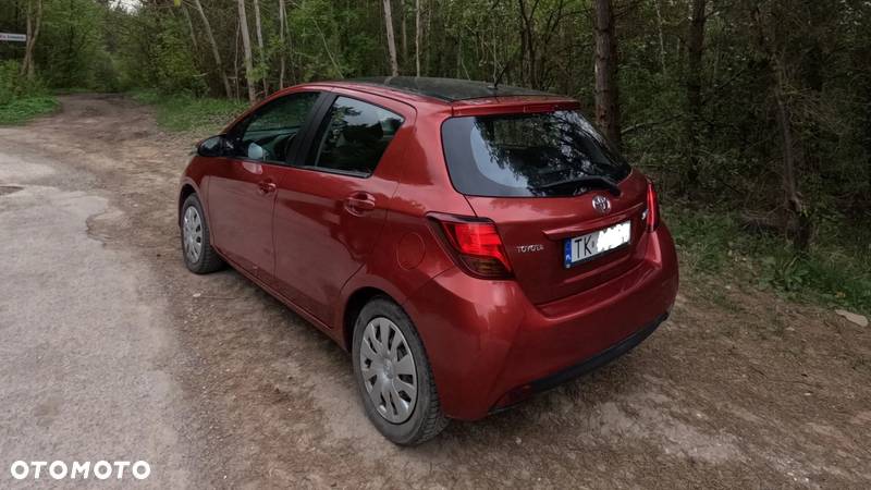 Toyota Yaris 1.33 Premium - 5