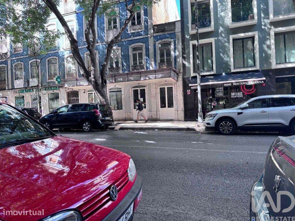 Prédio T7 em Arroios de 1361,00 m2 - Grande imagem: 4/28